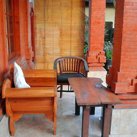 Yumi House Hotel Ubud  Bagian luar foto