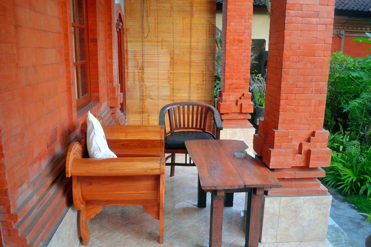Yumi House Hotel Ubud  Bagian luar foto
