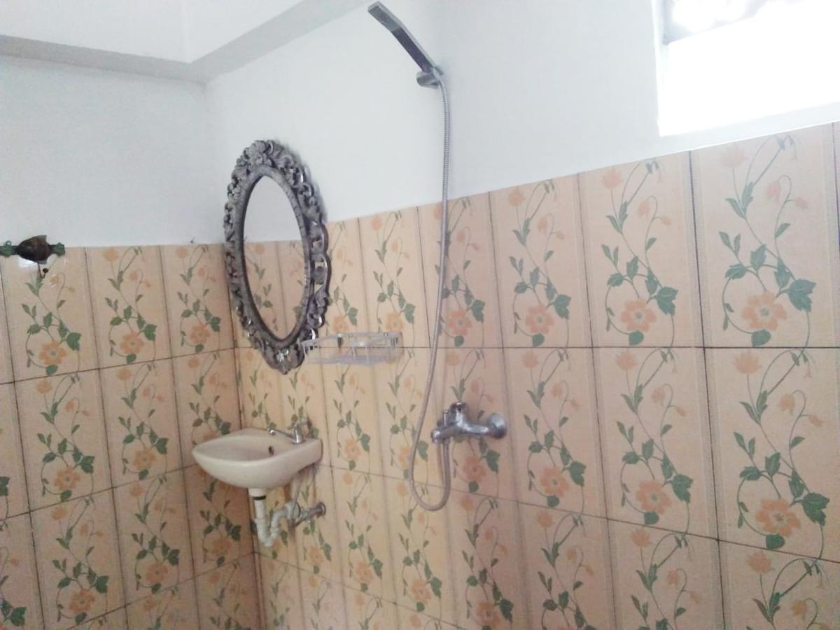 Yumi House Hotel Ubud  Bagian luar foto