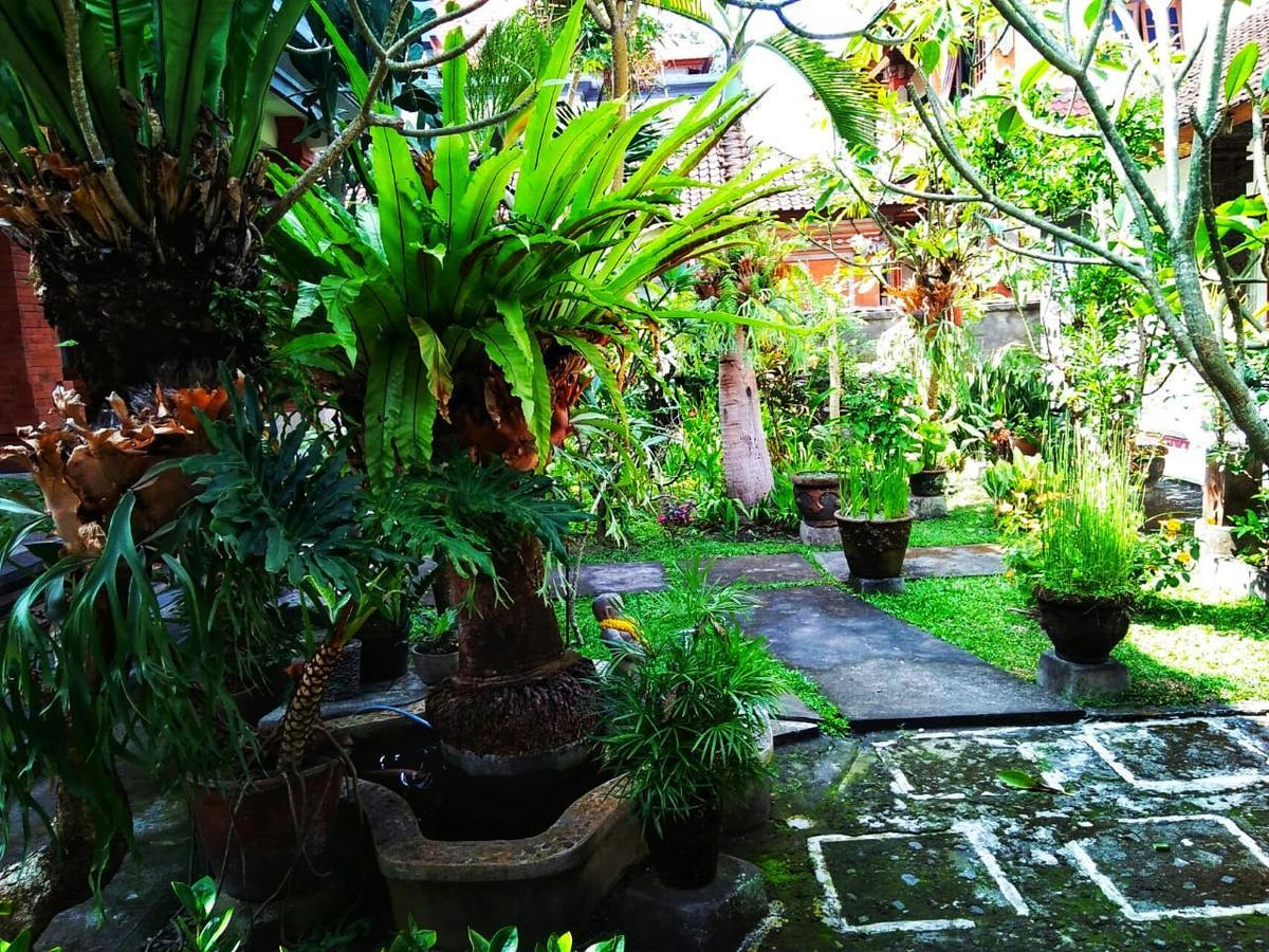 Yumi House Hotel Ubud  Bagian luar foto